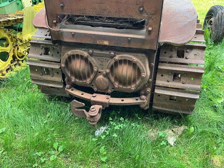 McCormick-Deering T-20 Crawler Tractor, SN:ST12566