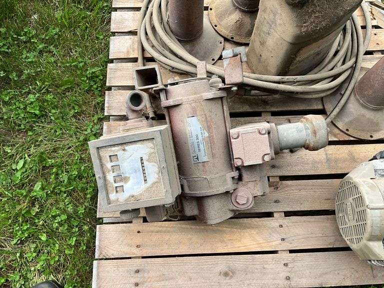 Tuthill/Fill-Rite 120V Fuel Pump, Electric Vacuum Pump, Custom Shop Stands