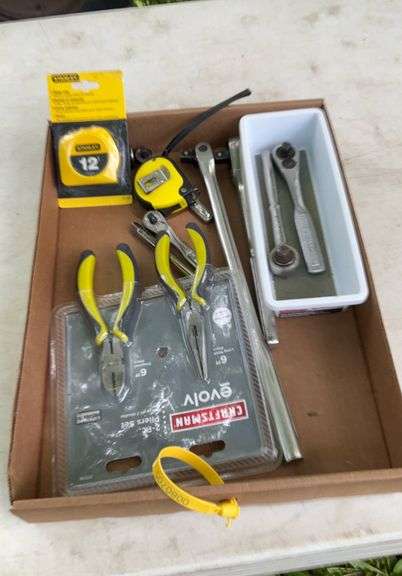 Flat of craftsman ratchets, 1/2, 3/8, 1/4 ... knives, pliers