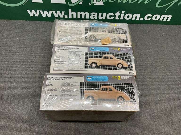 (3) AMT Ertl Unassembled Car Kit Models 2 Ford Cou - Hamilton-Maring ...