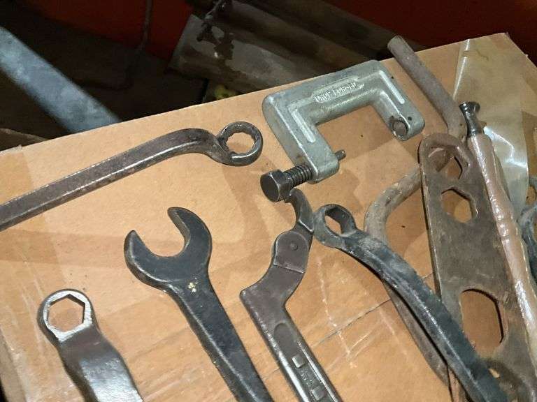 Automotive Wrenches for Vintage Automobiles