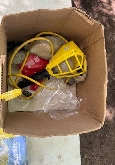Box of tow straps & misc
