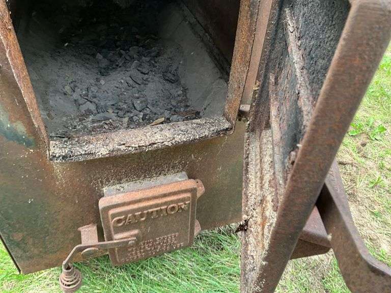 Henson Wood Stove on Wheeled Cart