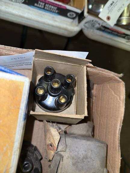 Distributor Caps for Vintage Automobiles