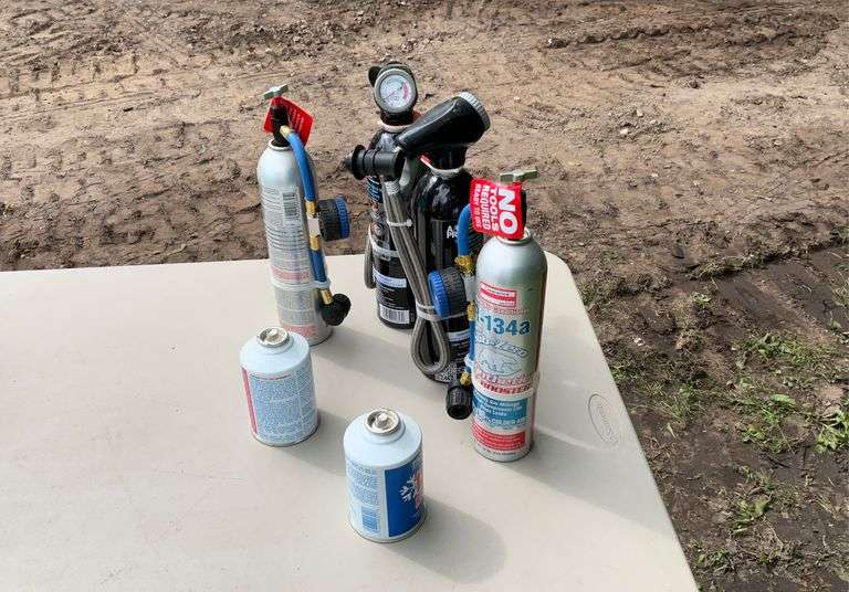 Box of AC refrigerant