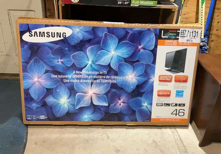 Samsung 46 in flatscreen tv NIB open for testing. Tested okay.