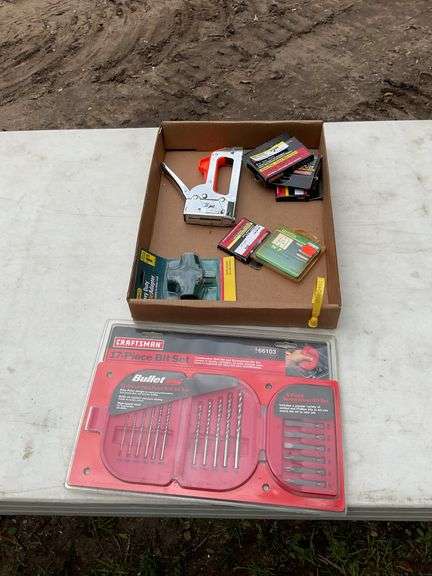 Staple gun, staples, drill bits