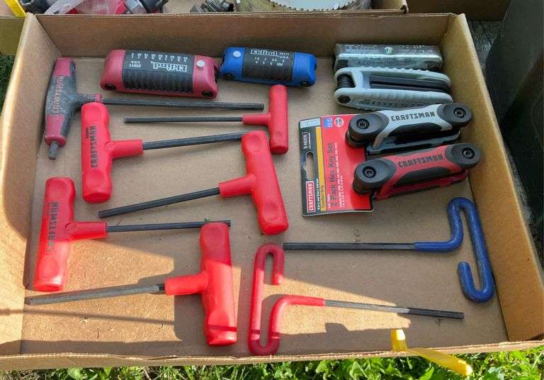 Flat of hex key wrenches