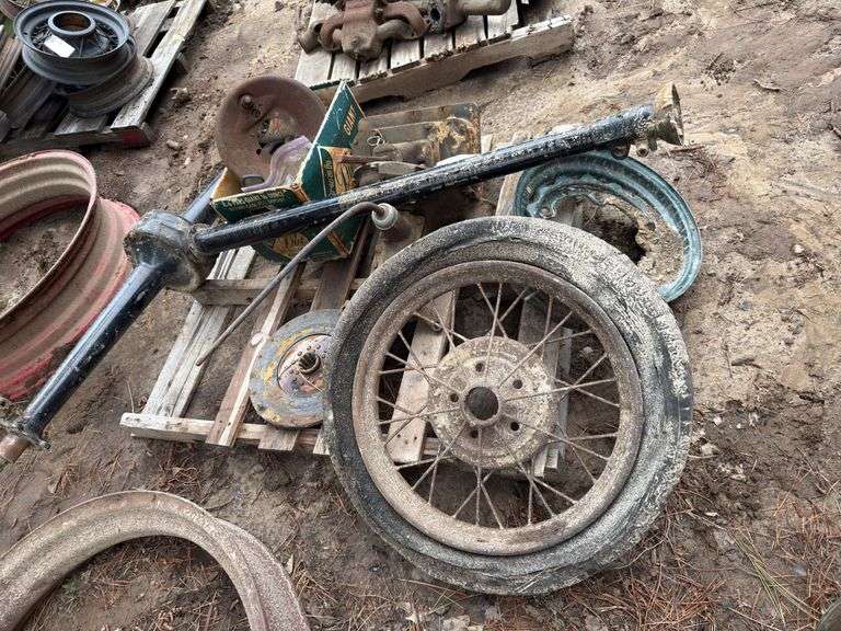 Ford Model T/A Parts - Transmission parts, differential with driveshaft, br