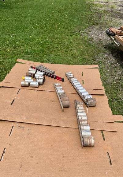 Flat of sockets
