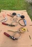Flat of oil filter wrenches