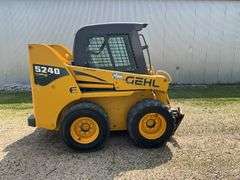 Gehl Model 5240 Skid Loader, 1047 2nd Owner Hours, E Series, Power-A-Tach, 