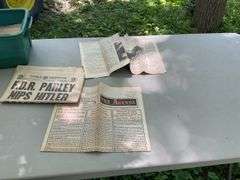 Vintage radio & tote of misc newspaper articles