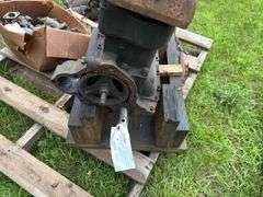 Ford Model T/A Four-cylinder Engine Block with Head (Engine is not free)