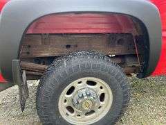 2003 Chevorlet 2500 Pickup,6.0 V8 150,945 One Owner Miles, Sells With 8’ 2”