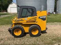 Gehl Model 5240 Skid Loader, 1047 2nd Owner Hours, E Series, Power-A-Tach, 