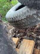 (2) Firestone 245/75/16 tires (good tread);(2) 225/75/15 tires