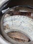 (2) Firestone 245/75/16 tires (good tread);(2) 225/75/15 tires