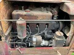McCormick-Deering T-20 Crawler Tractor, SN:ST12566
