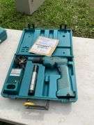 Makita 12V drill