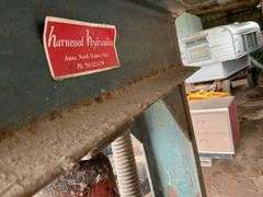 Hydraulic shop press