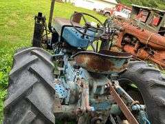 Ford 1600 Utility Tractor, 2 Cylinder Diesel, 1868 Hrs Showing, 3 Pt, PTO, 