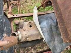 Ford model T Frame, Engine and driveline with body tub and extra fenders(Bo