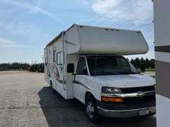 ***2006 Chev Express Motorhome, GM Chassis, 32ft; 