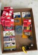 Flat of misc electrical supplies