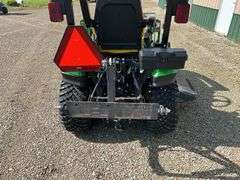 John Deere 1025 R Tractor, 150 One Owner Hrs, MFD,Diesel,60” Auto Connect D