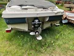 !!!!!2004 16’ Sea Ray V-Bottom Boat with Trailer - Mercury In-Board/Out-Boa
