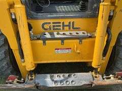 Gehl Model 5240 Skid Loader, 1047 2nd Owner Hours, E Series, Power-A-Tach, 