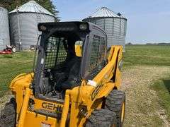 Gehl Model 5240 Skid Loader, 1047 2nd Owner Hours, E Series, Power-A-Tach, 