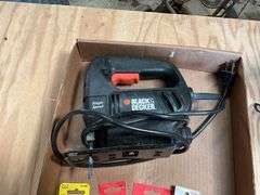 Craftsman 7 1/4" circular saw & Black & decker jig