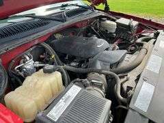 2003 Chevorlet 2500 Pickup,6.0 V8 150,945 One Owner Miles, Sells With 8’ 2”