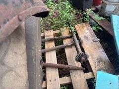 Ford Model T/A Parts, Fiberglass Fenders, Seat