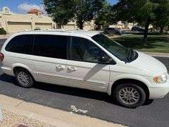 Mesa AZ - 2002 Chrysler Town and Country Mini Van, FWD, Leather, Auto, 95,0