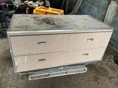 4-drawer cabinet
