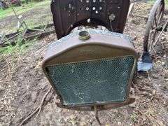 Ford flathead four-cylinder engine(Engine condition unknown )and transmissi