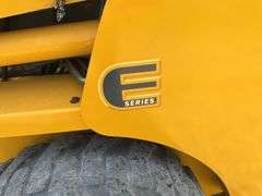 Gehl Model 5240 Skid Loader, 1047 2nd Owner Hours, E Series, Power-A-Tach, 