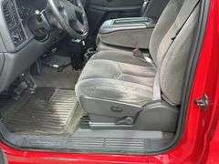 2003 Chevorlet 2500 Pickup,6.0 V8 150,945 One Owner Miles, Sells With 8’ 2”