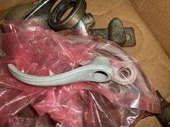 Door handles, window cranks, other Accessories for vintage cars