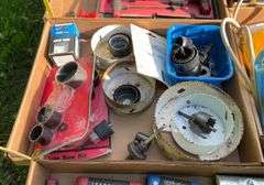 Flat of hole saw blades