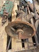 Ford Model T/A Parts - four-cylinder head, transmission, spoke wheels, driv