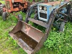 Ford 1600 Utility Tractor, 2 Cylinder Diesel, 1868 Hrs Showing, 3 Pt, PTO, 