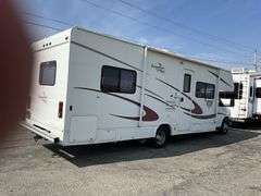 ***2006 Chev Express Motorhome, GM Chassis, 32ft; 