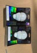 5 boxes of 60 watt replacement LED lightbulbs