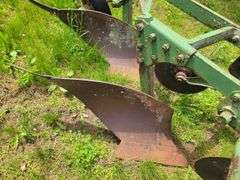 John Deere 2x14" Pull Type Plow, Hydraulic Lift, Coulters