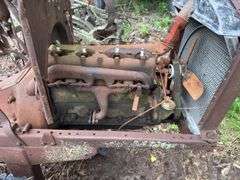 Ford flathead four-cylinder engine(Engine condition unknown )and transmissi
