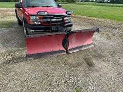 2003 Chevorlet 2500 Pickup,6.0 V8 150,945 One Owner Miles, Sells With 8’ 2”